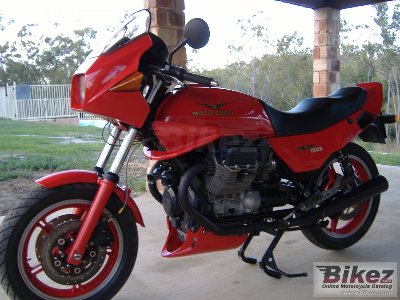 Big  v 1000 le mans iv picture and wallpaper from Bikez.com
